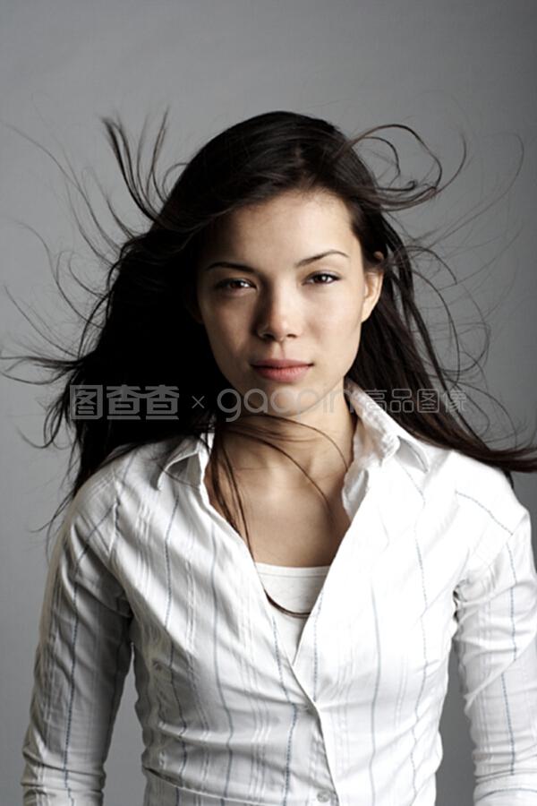 96间房主跳舞 侦探游戏